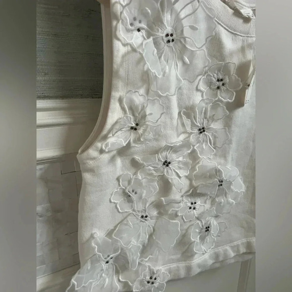 NWT new Anthropologie floral appliqué knit top XS white ivory sleeveless tank - Picture 10 of 17